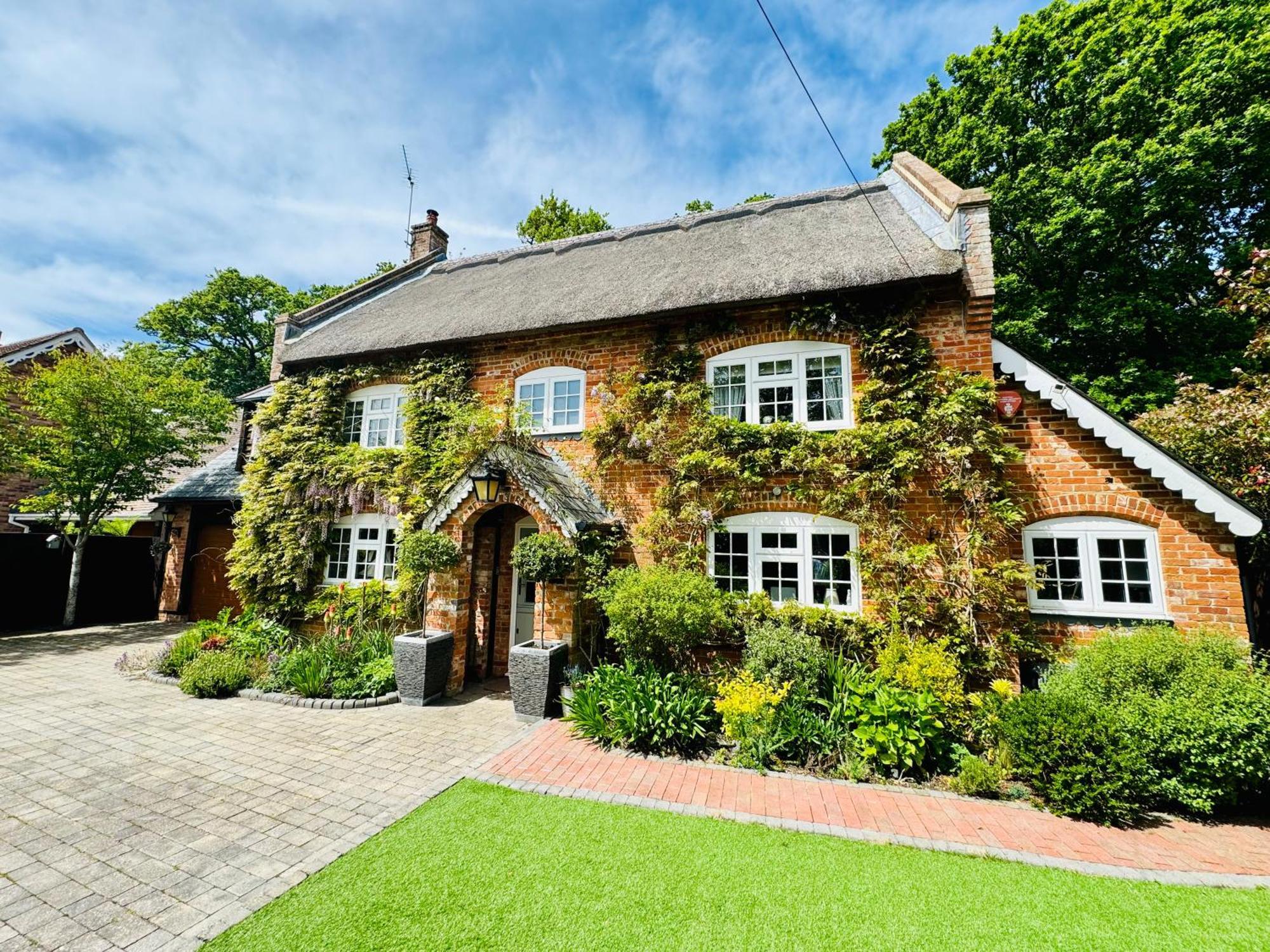 Little Woodside A Beautiful New Forest Self Contained Private Luxury Annexe New Milton Eksteriør billede